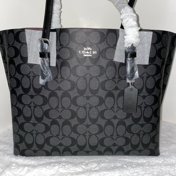 Coach Handbags - Coach Mollie Tote In Signature Canvas New